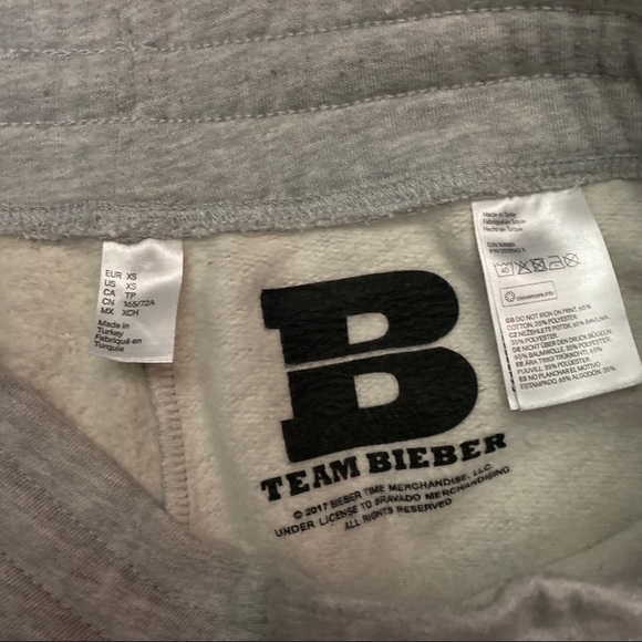 H&M Justin Bieber Stadium Tour Sweatpants Size XS - Picture 5 of 8